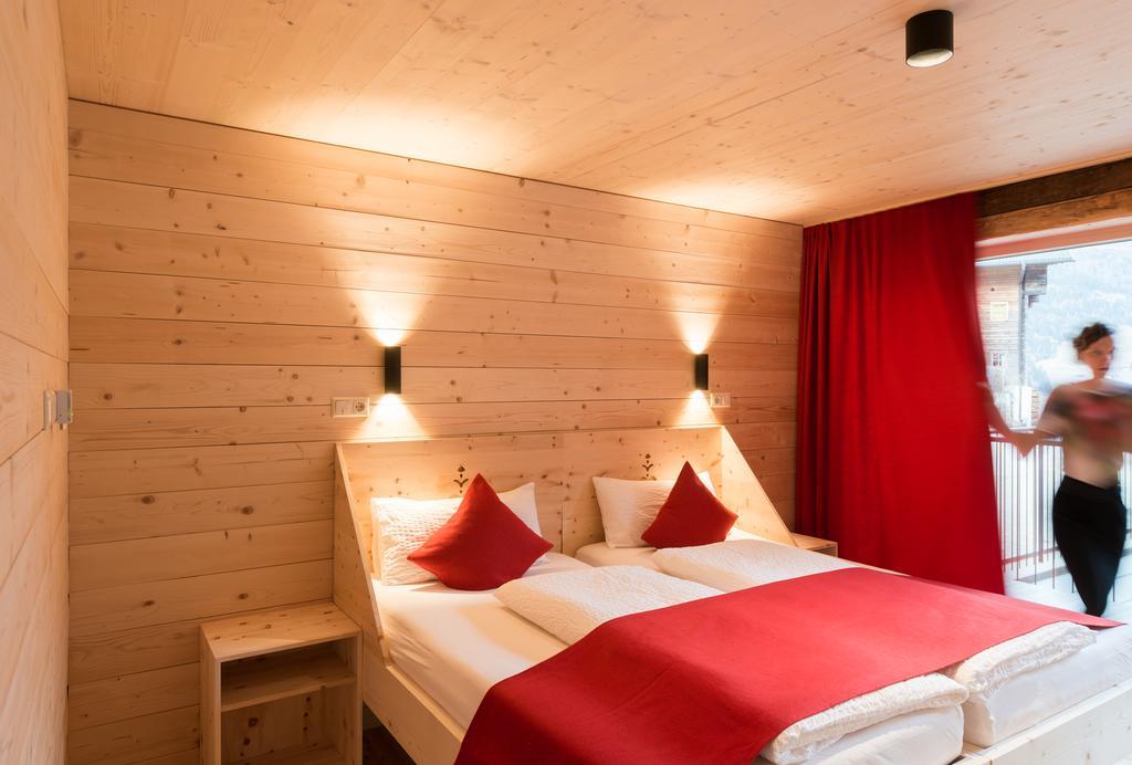 Giatla Hof Der Alfenalm - Ferienwohnungen Am Berg Innervillgraten Habitación foto